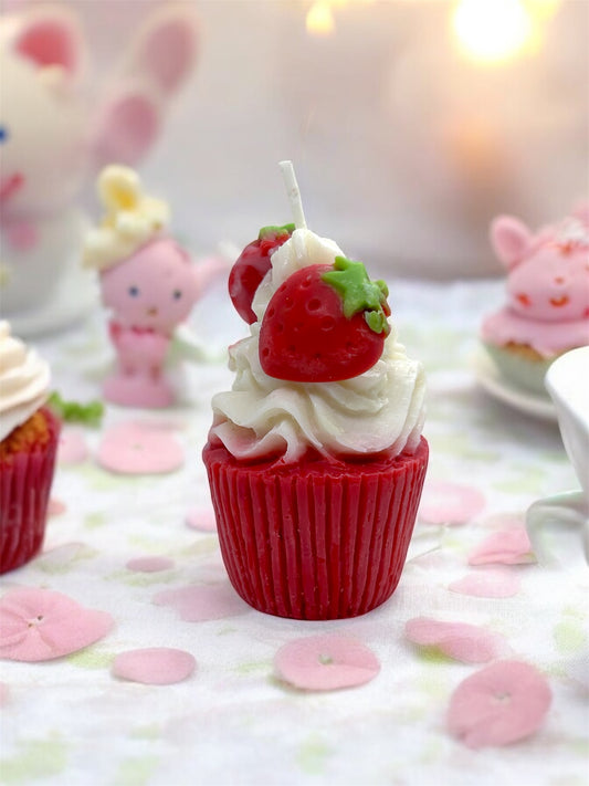 🍓StrawBerry Cupcake 🧁 Candle